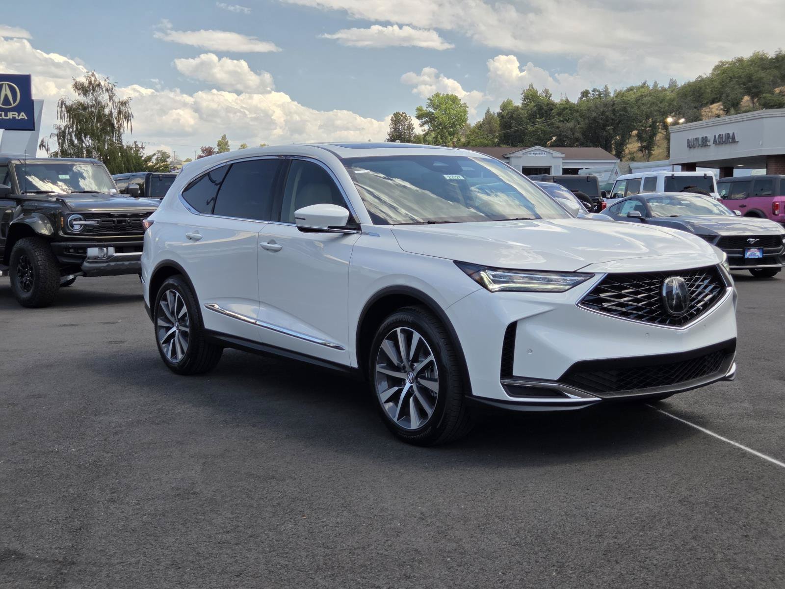 New 2026 Acura MDX w/ Technology Package AWD/4WD image 3