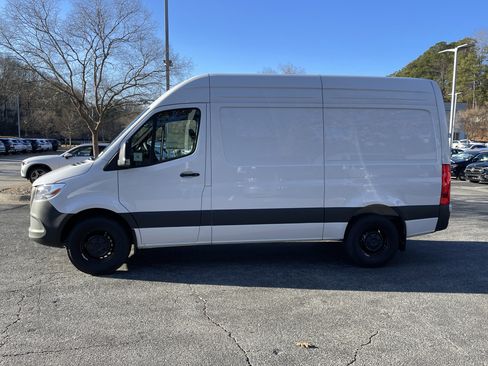 New 2025 Mercedes-Benz Sprinter 2500 image 18