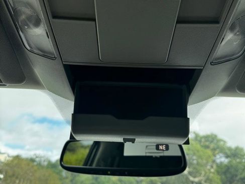 Used 2017 Toyota Tundra SR5 w/ TRD Off Road Package image 26