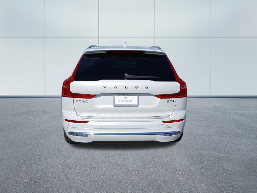 Used 2023 Volvo XC60 B5 Plus AWD/4WD image 4