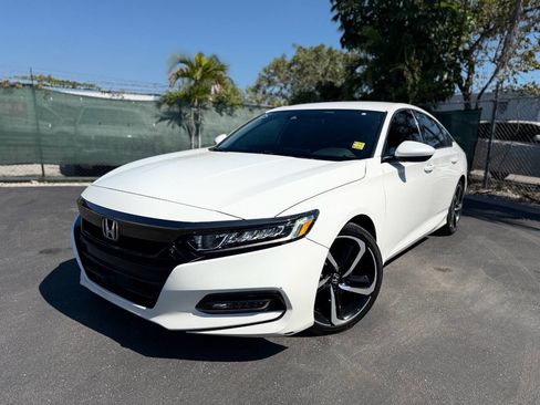 Used 2020 Honda Accord Sport image 2