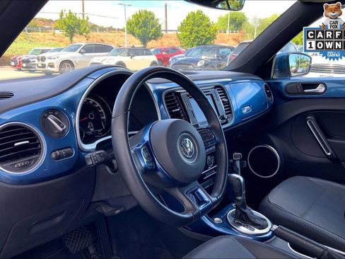 Used 2019 Volkswagen Beetle 2.0T SE FWD image 12