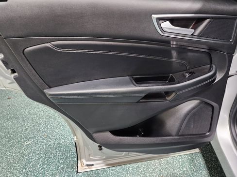 Used 2017 Ford Edge Titanium w/ Equipment Group 302A image 19