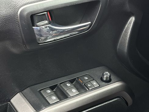 Used 2021 Toyota Tacoma TRD Pro AWD/4WD image 21