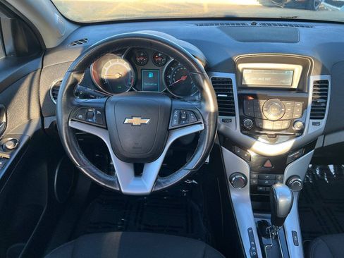 Used 2013 Chevrolet Cruze LT w/ All-Star Edition FWD image 29
