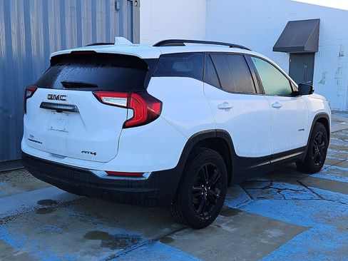 Used 2023 GMC Terrain AT4 w/ Tech Package image 8