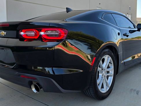Used 2021 Chevrolet Camaro LS RWD image 7