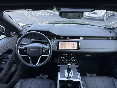 Used 2023 Land Rover Range Rover Evoque R-Dynamic SE AWD/4WD image 60