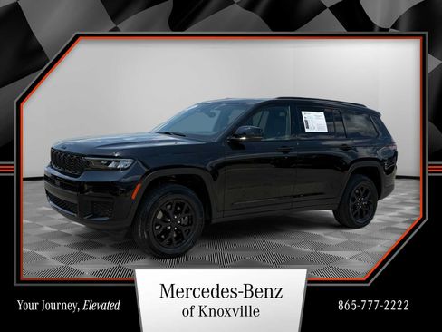 Used 2024 Jeep Grand Cherokee L Altitude AWD/4WD image 1