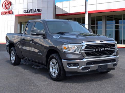 Used 2022 RAM 1500 Big Horn AWD/4WD image 2