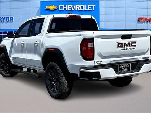 New 2025 GMC Canyon Elevation w/ Convenience Package image 3