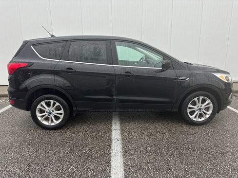 Used 2019 Ford Escape SE AWD/4WD image 9