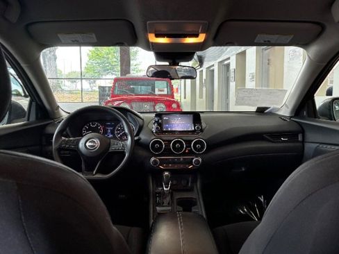 Used 2024 Nissan Sentra S FWD image 6