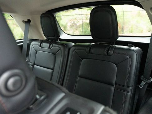 Used 2020 Lincoln Aviator Reserve w/ Elements Package Plus RWD image 22