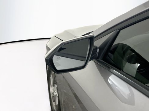 Used 2025 Hyundai Elantra SE FWD image 16