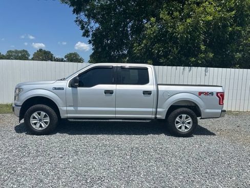 Used 2017 Ford F150 XLT w/ Equipment Group 301A Mid AWD/4WD image 2