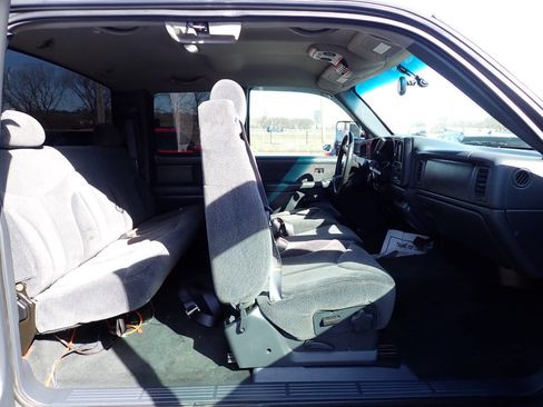 Used 1999 GMC Sierra 1500 4x4 Extended Cab w/ Convenience Plus Group image 10