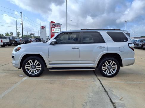 Certified 2023 Toyota 4Runner TRD Sport AWD/4WD image 9