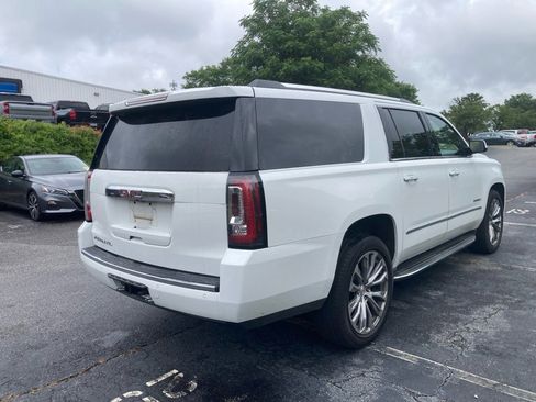 Used 2020 GMC Yukon XL Denali RWD image 4