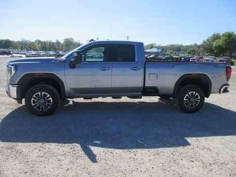 New 2026 GMC Sierra 3500 SLE w/ SLE Value Package AWD/4WD image 10