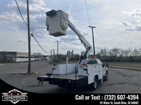 Used 2009 Ford F350 XL image 8