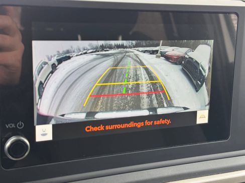 Used 2024 Toyota Tacoma SR image 20