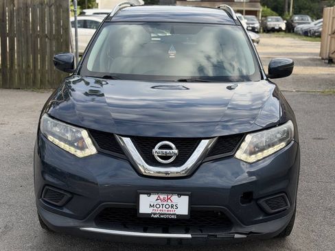 Used 2016 Nissan Rogue S w/ Appearance Package AWD/4WD image 4