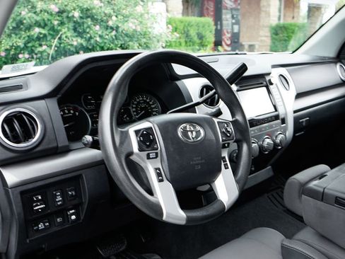 Used 2018 Toyota Tundra SR5 w/ TRD Off Road Package image 17