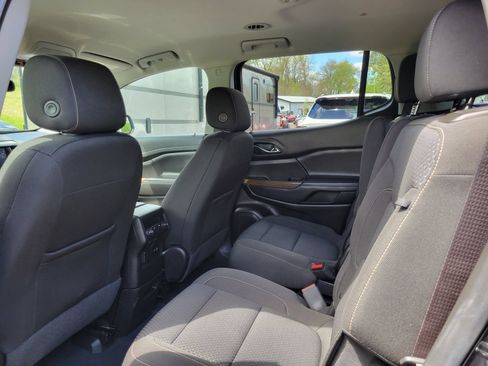 Used 2023 GMC Acadia SLE w/ Driver Convenience Package AWD/4WD image 25