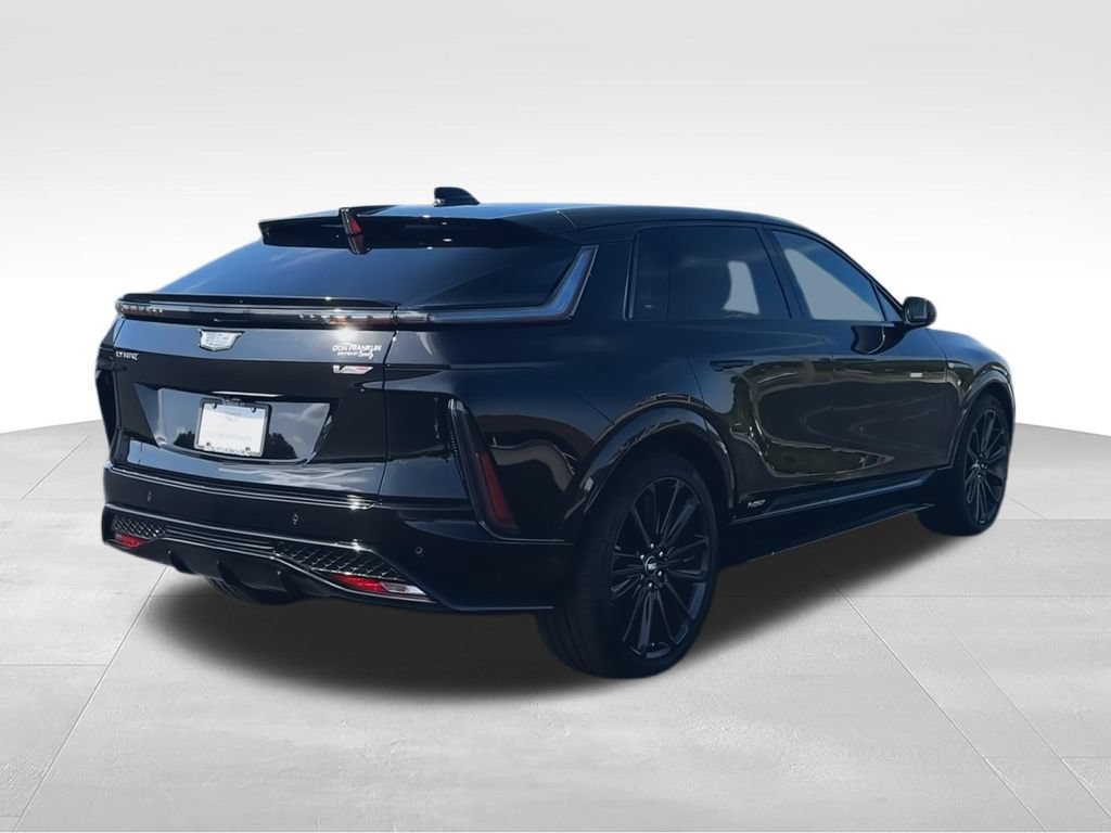 New 2026 Cadillac Lyriq V AWD/4WD image 9