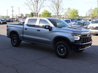 Used 2023 Chevrolet Silverado 1500 ZR2 w/ Technology Package video 2