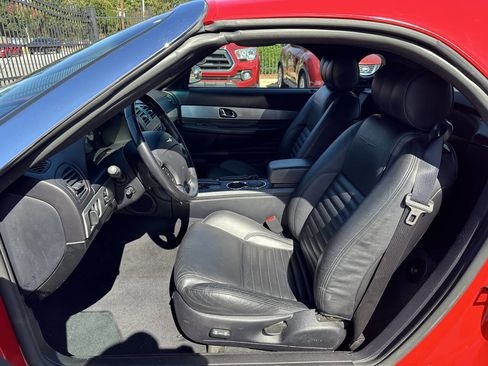 Used 2003 Ford Thunderbird image 12