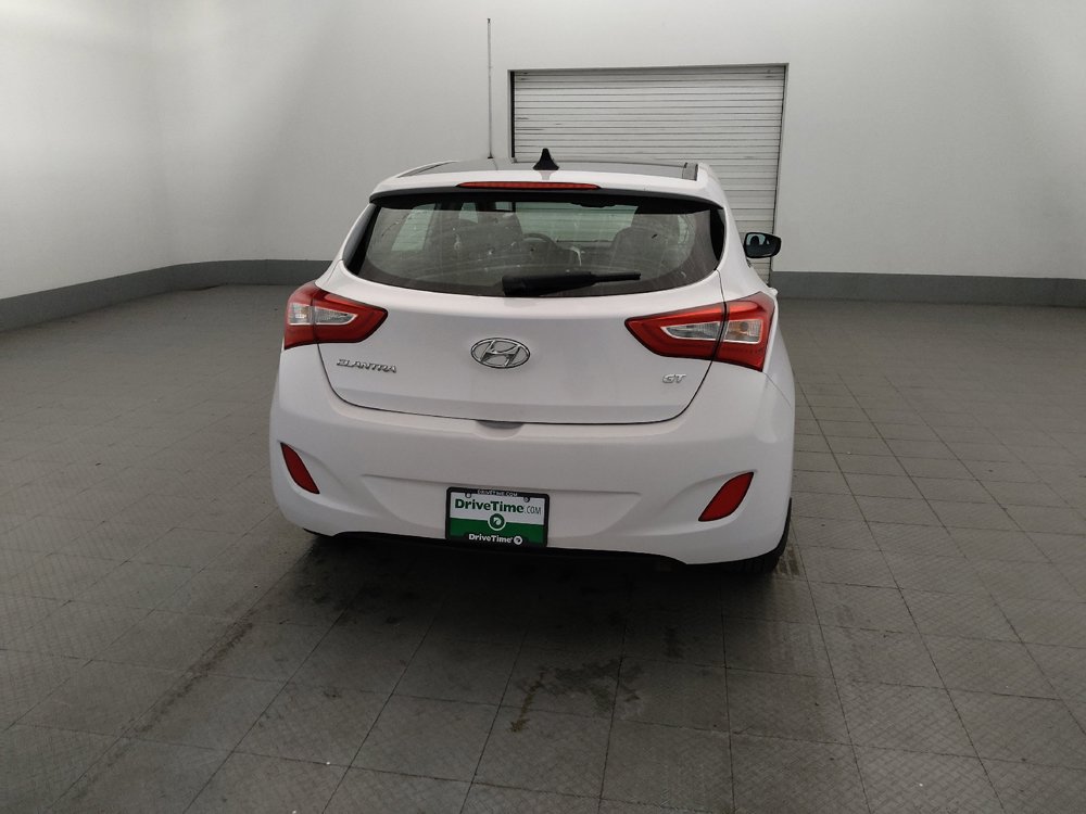 Used 2016 Hyundai Elantra GT w/ Option Group 03 FWD image 7