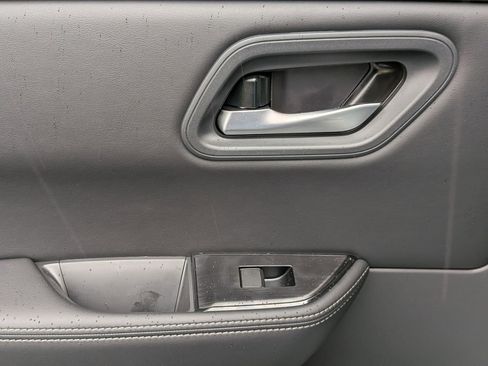 New 2026 Nissan Rogue SV w/ Cold Weather Package FWD image 25