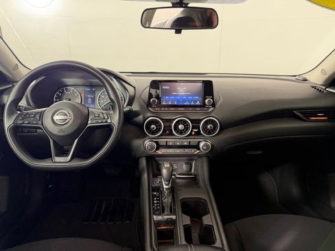 Used 2024 Nissan Sentra S FWD image 17