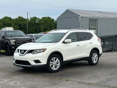 Used 2015 Nissan Rogue SV w/ SV Premium Package