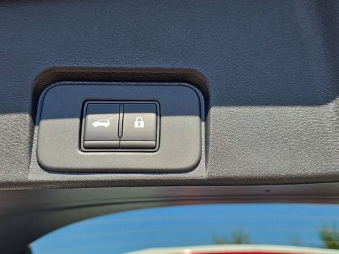 New 2026 Nissan Rogue SV w/ Cold Weather Package FWD image 12