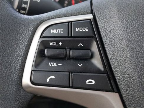 Used 2019 Hyundai Accent SE FWD image 21