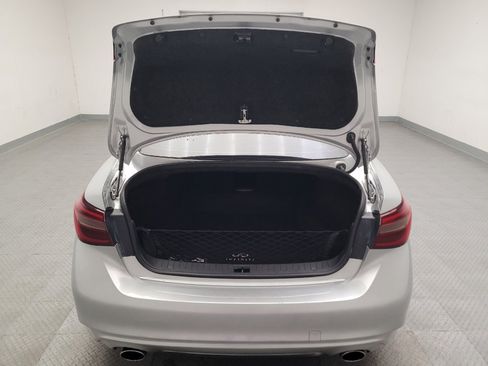 Used 2018 INFINITI Q50 Luxe RWD image 29