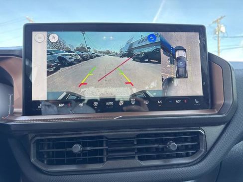 New 2026 Ford Bronco Sport Outer Banks w/ Outer Banks Tech Package+ AWD/4WD image 15