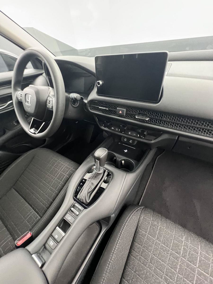 Used 2026 Honda HR-V LX image 39