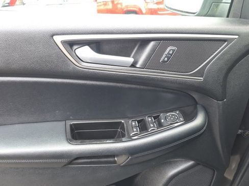 Used 2016 Ford Edge SEL w/ Equipment Group 201A image 10