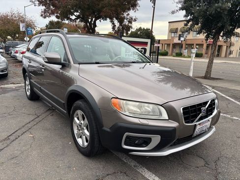 Used 2008 Volvo XC70 3.2 AWD/4WD image 3