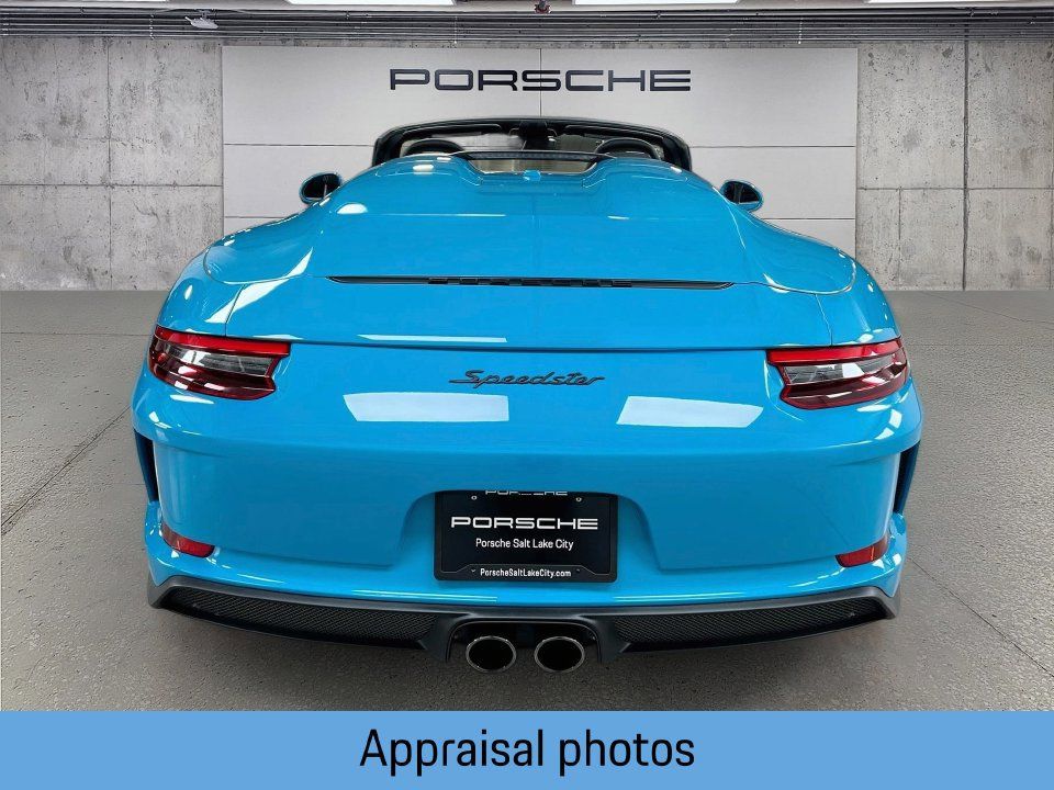 Certified 2019 Porsche 911 Speedster RWD image 10