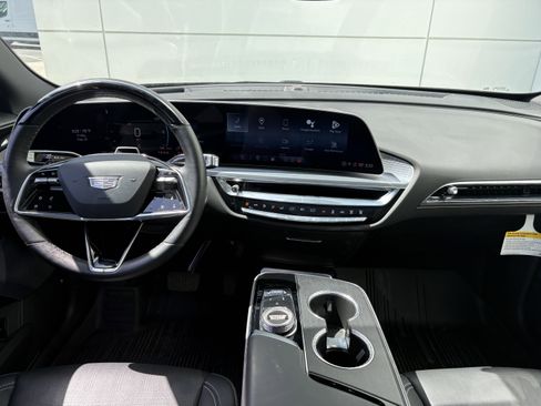 Used 2024 Cadillac Lyriq Sport w/ LPO, Floor Liner Package AWD/4WD image 20