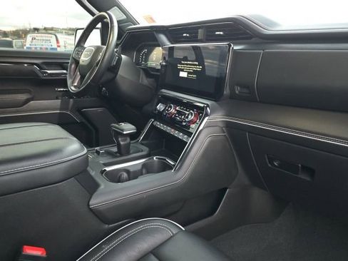 Used 2023 GMC Sierra 1500 AT4X image 21