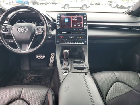 Used 2020 Toyota Avalon TRD image 10