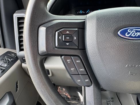 Used 2022 Ford F350 XLT w/ Black Appearance Package AWD/4WD image 52