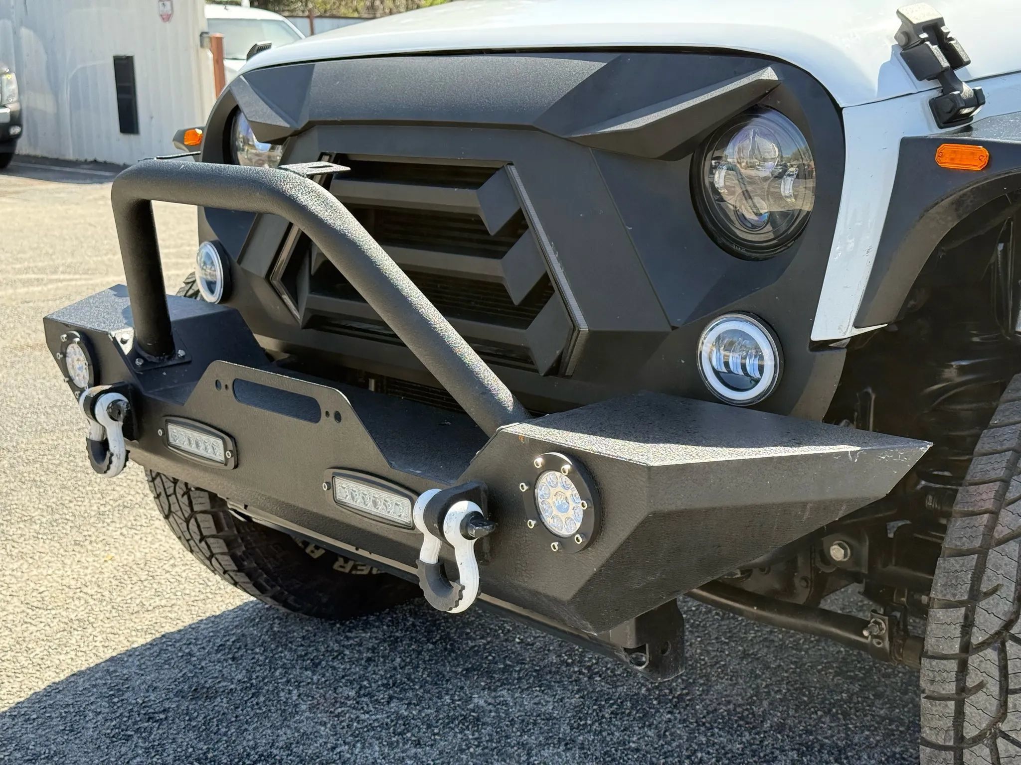 Used 2018 Jeep Wrangler Unlimited Sport S AWD/4WD image 12
