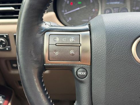 Used 2015 Lexus GX 460 w/ Premium Package AWD/4WD image 18